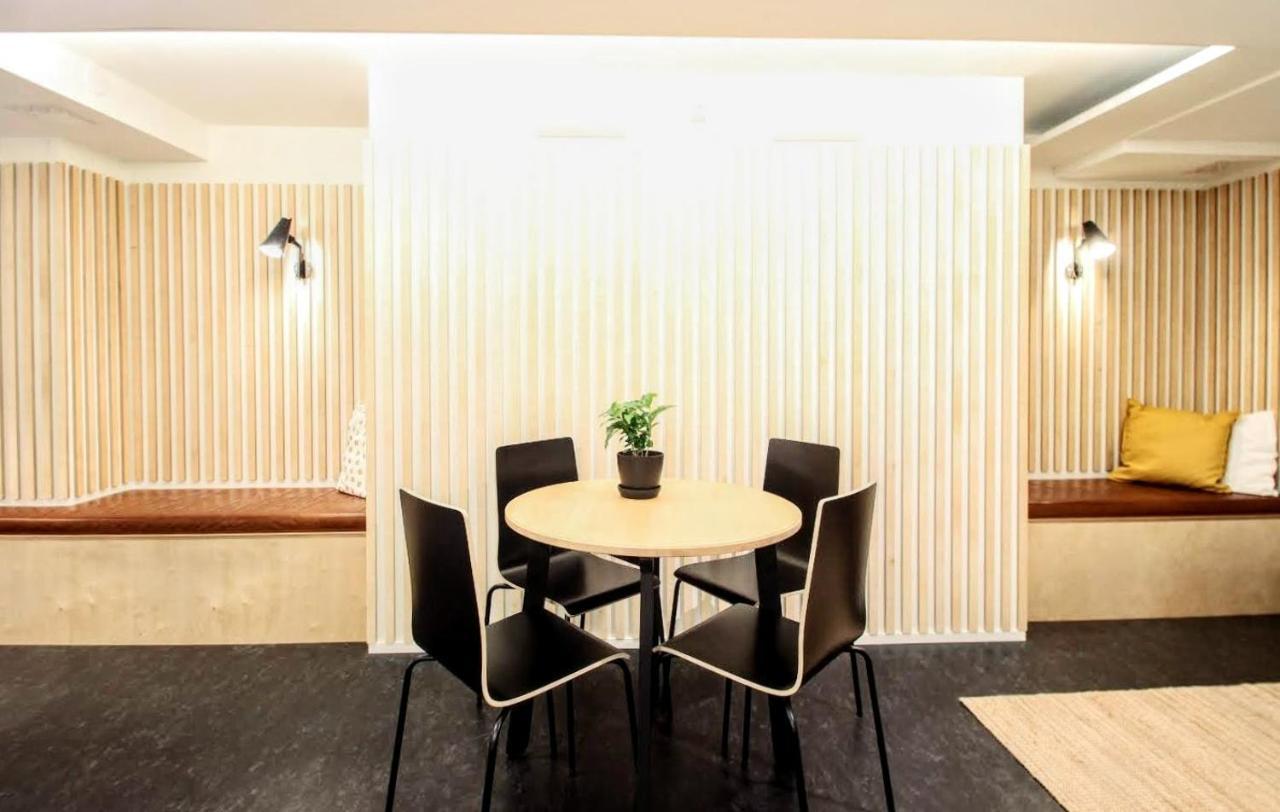 Forenom Hostel Jyvaeskylae Esterno foto
